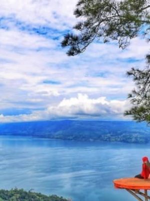 bukit-indah-simanjurung